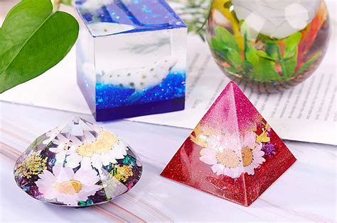 how to make resin art with molds and the importance of color harmony in interior design